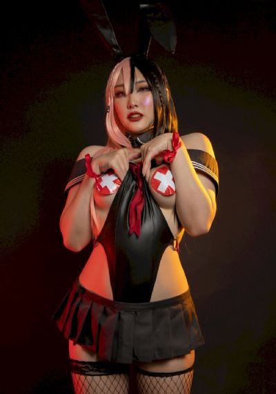 美女叉腿掰阴大胆艺术照_BD韩语日韩免费观看