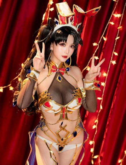 欧美女主播惊艳热舞_BD英语手机在线看