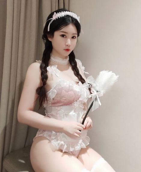 少妇把腿扒开让我添69式mv_DVD全集免费播放