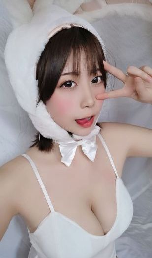 现在最红的欧美女歌手_剧情片手机免费观看完整