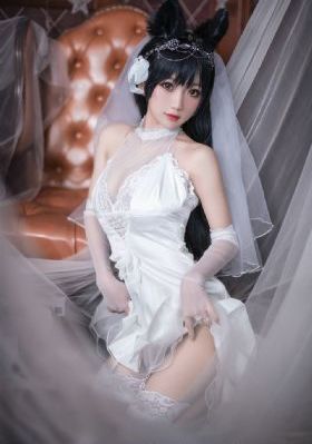 激情全身裸吻胸_剧情片在线播放