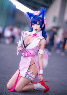 欧美大胸熟妇_4K视频大全